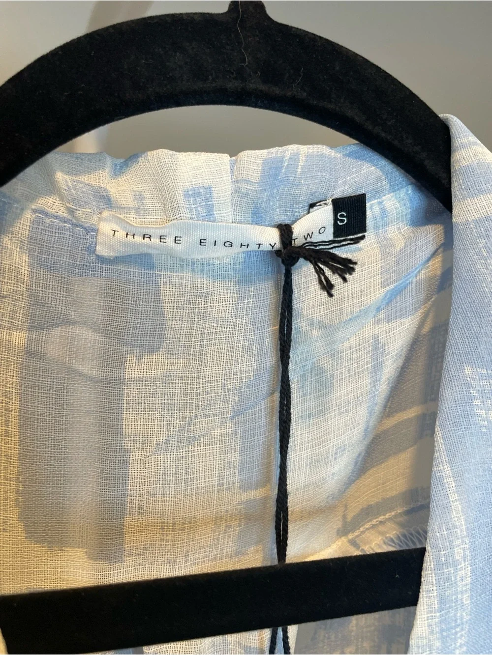 Three Eighty Two Sleeveless Light Blue & White V-Neck Blouse - Small